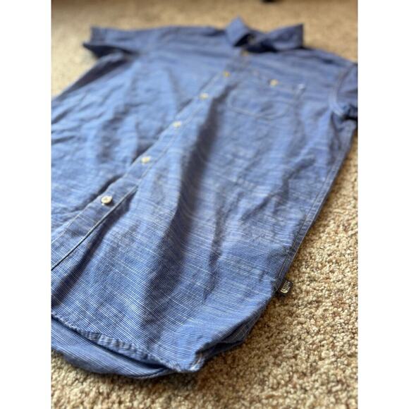 THE NORTH FACE button down, short sleeved shirt, size Medium, blue - Picture 6 of 10
